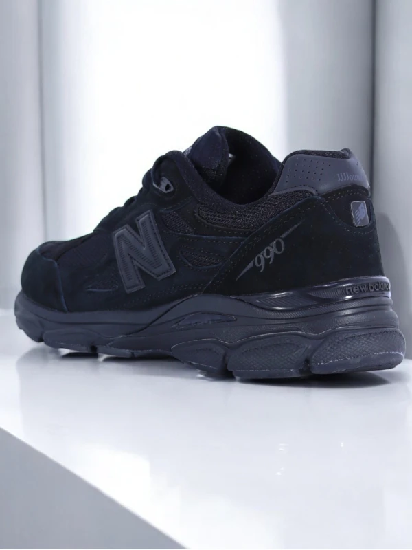 New Balance 990