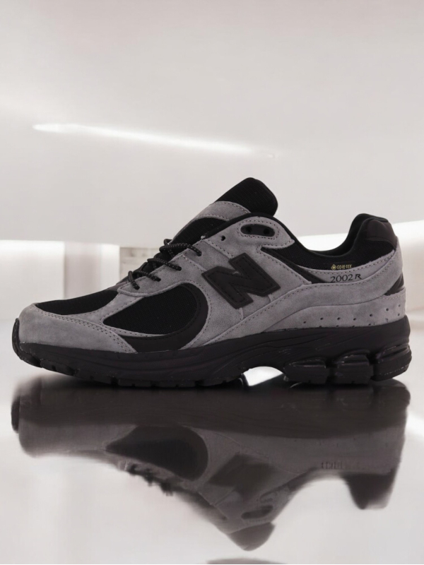 New Balance 2002
