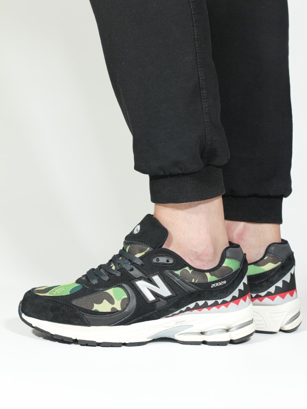 New Balance 2002R