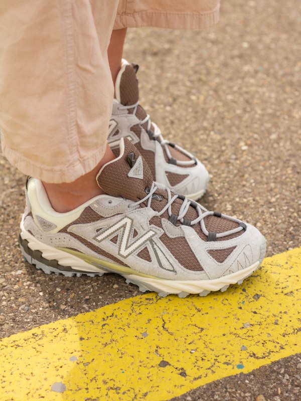 New Balance 610