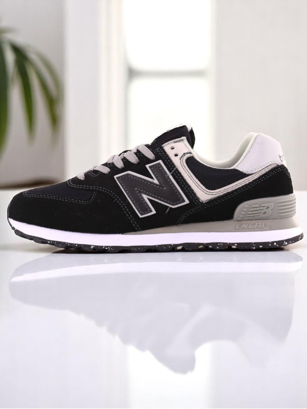 New Balance 574