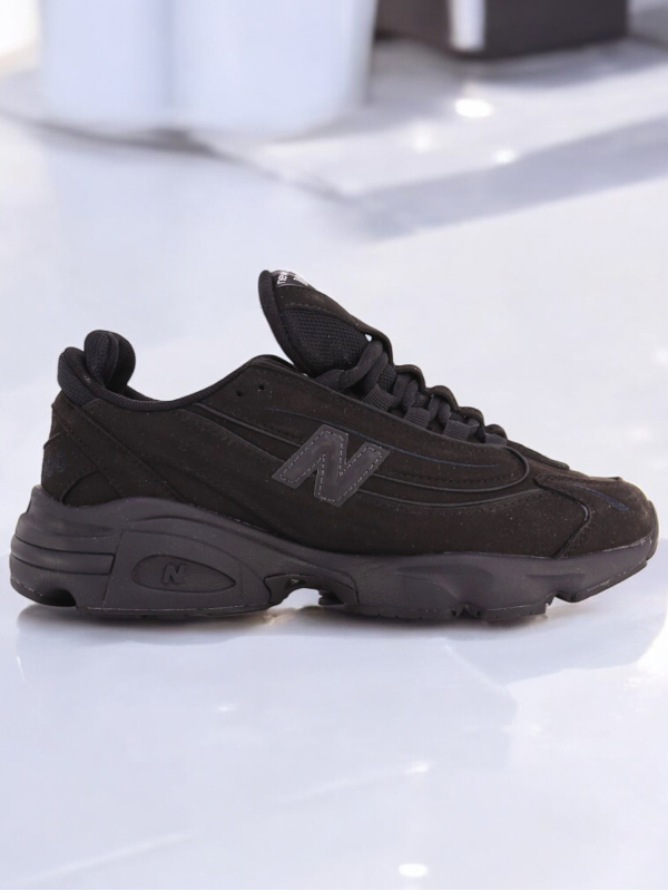 New Balance 1000