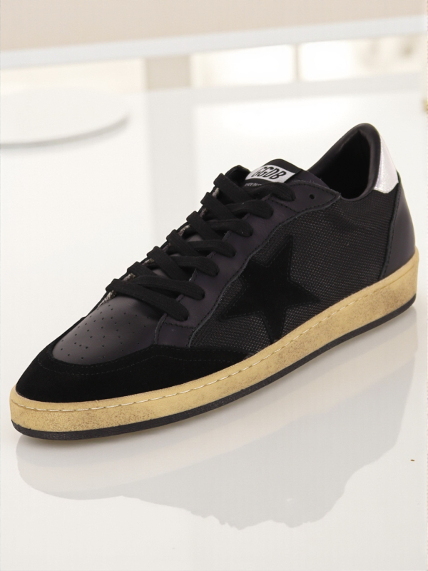Golden Goose Ballstar