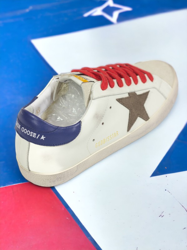 Golden Goose Superstar