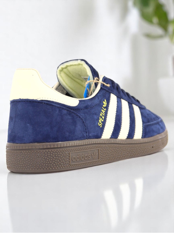 Adidas Spezial