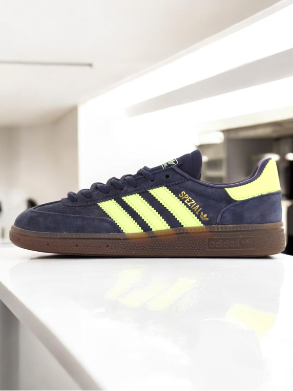 Adidas Spezial