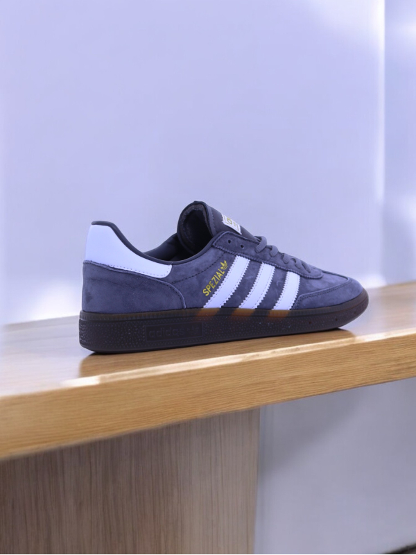 Adidas Spezial