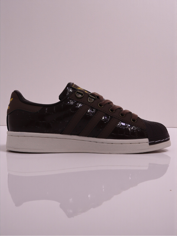 Adidas Superstar