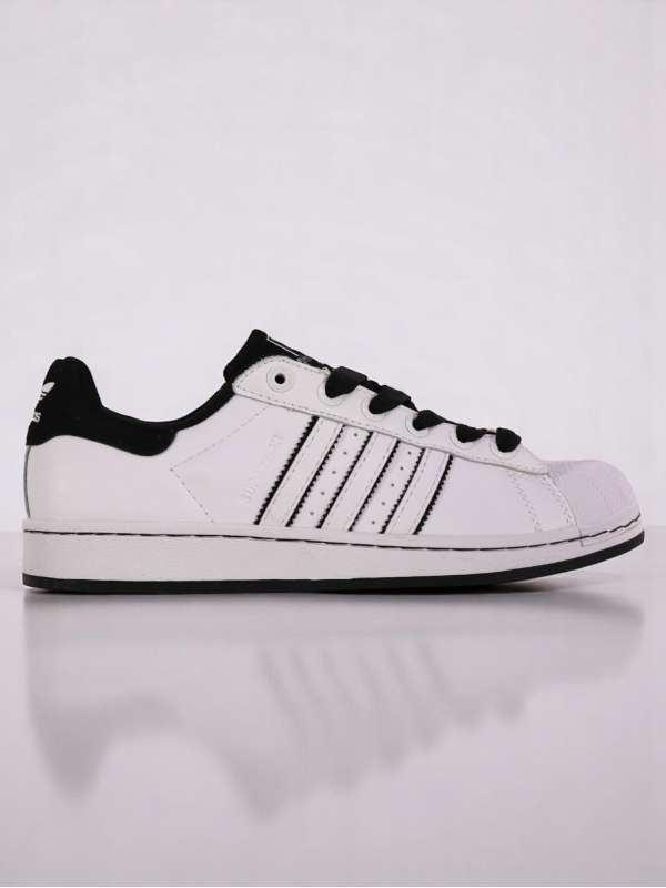 Adidas Superstar