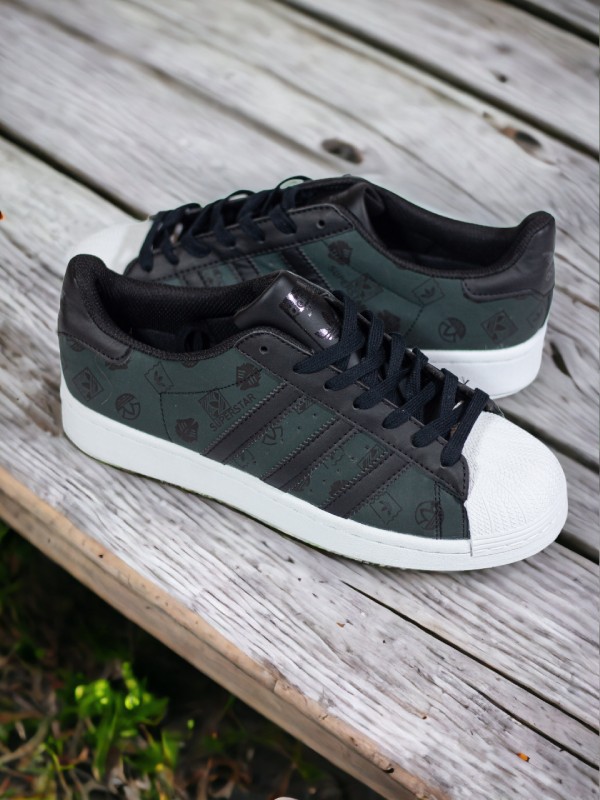 Adidas Superstar