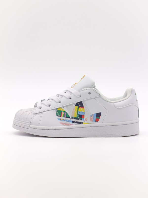 Adidas Superstar