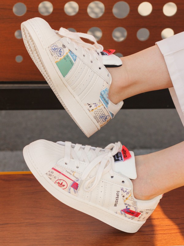 Adidas Superstar