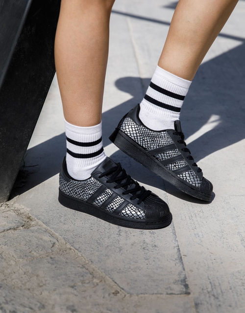 Adidas Superstar