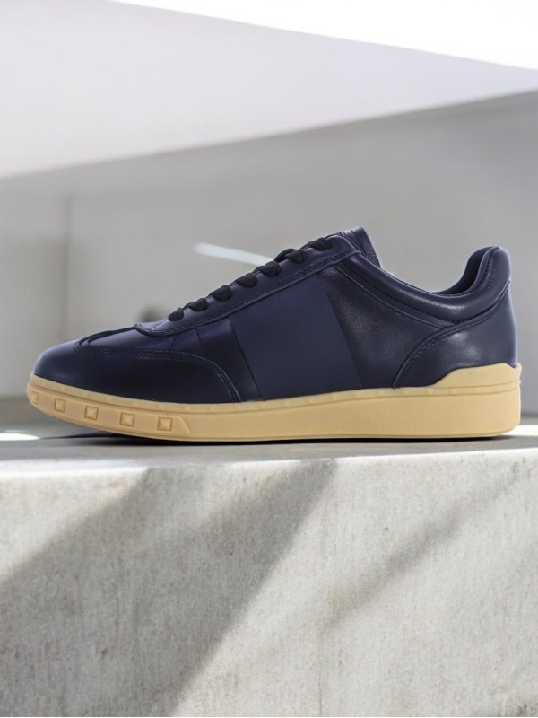 Valentino Garavani Upvillage Sneakers