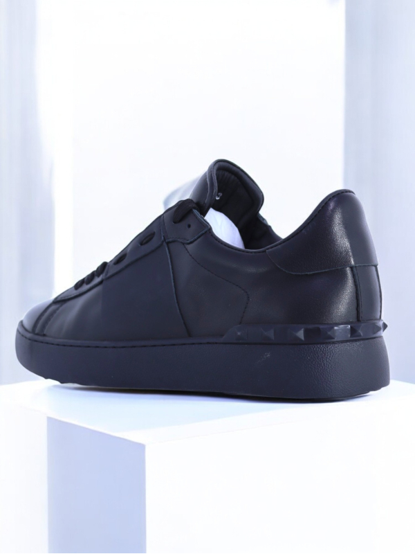 Valentino Garavani Upvillage Sneakers