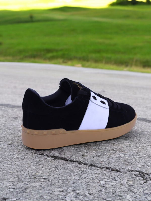 Valentino Garavani Upvillage Sneakers