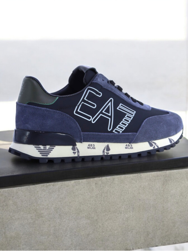 Emporio Armani 7 Schwarz Sneakers