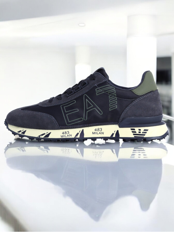 Emporio Armani 7 Schwarz Sneakers