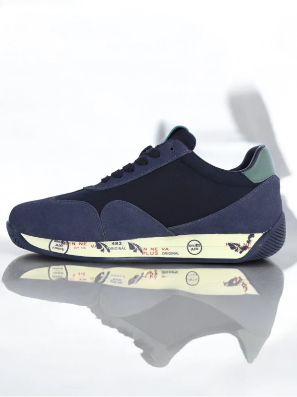 Armani Exchange Ax