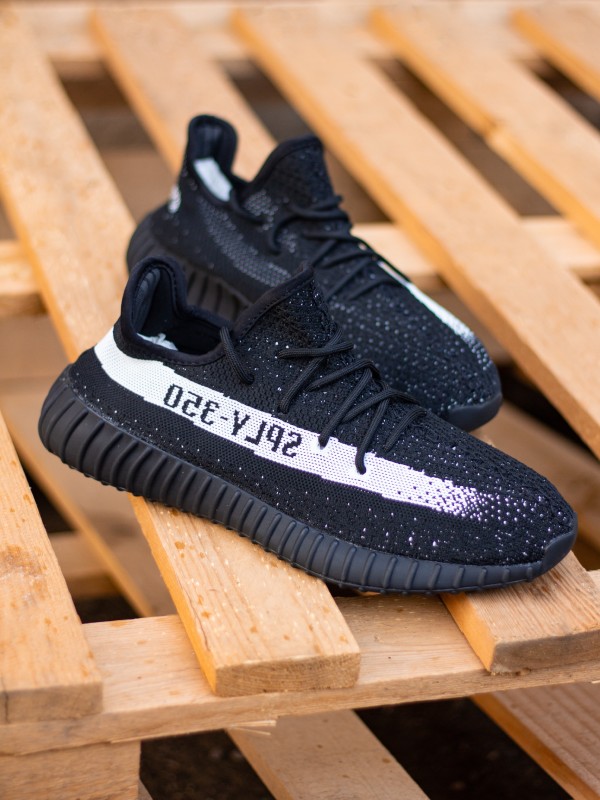 Adidas Yeezy Boost 350