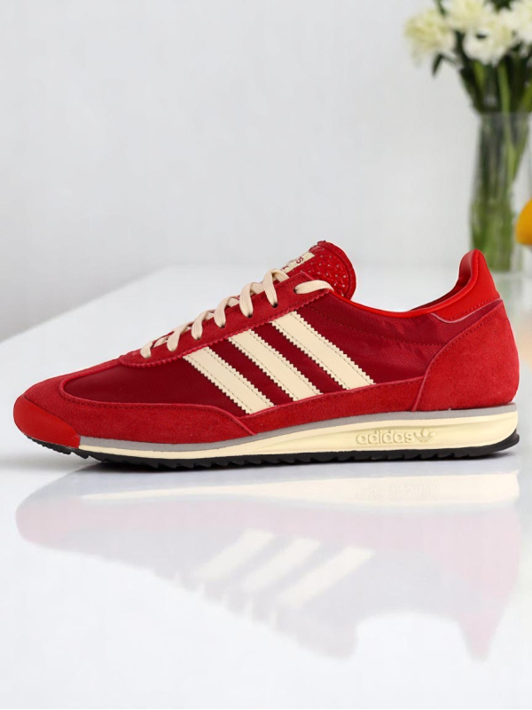 Adidas SL 72
