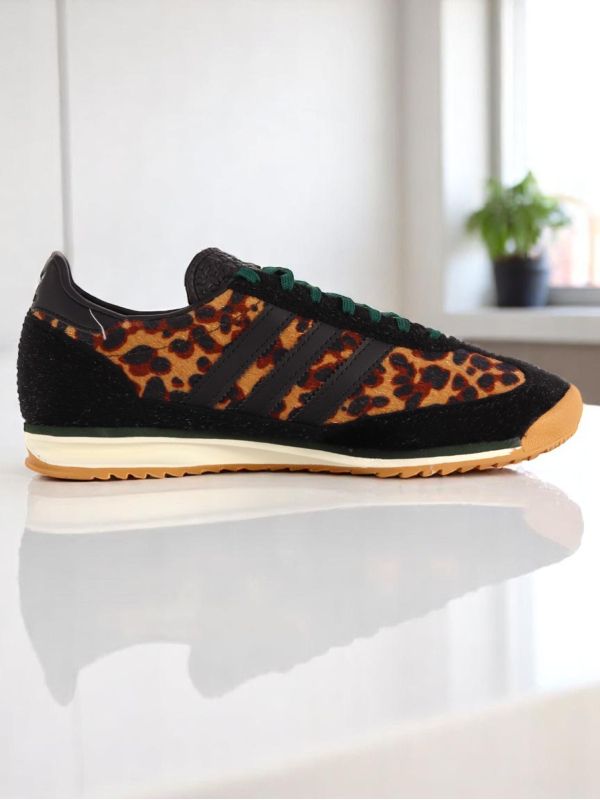Adidas SL 72