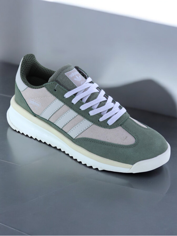 Adidas SL 72