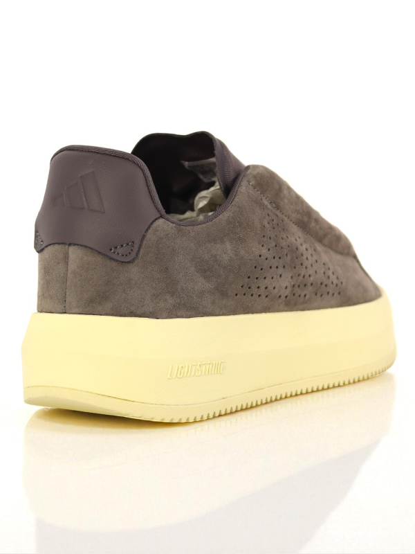 Adidas Acesmash