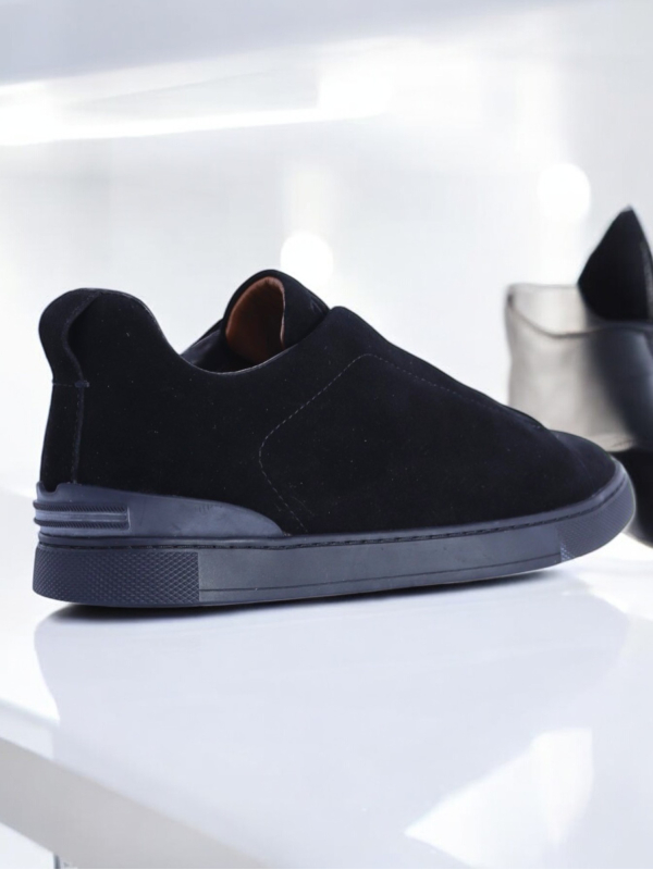 Ermenegildo Zegna Triple Stitch