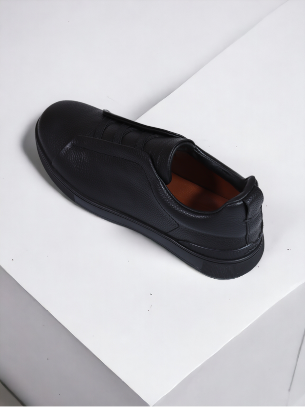 Ermenegildo Zegna Triple Stitch