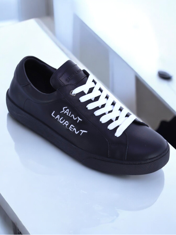 Saint Laurent Classic SL/06 Low