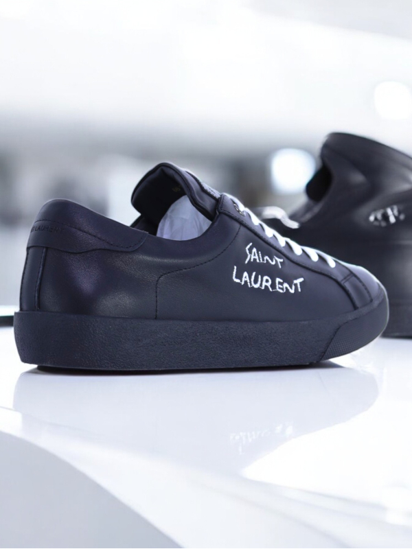 Saint Laurent Classic SL/06 Low