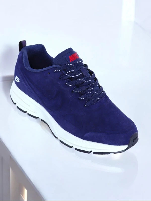 Nike Air Relentless 26