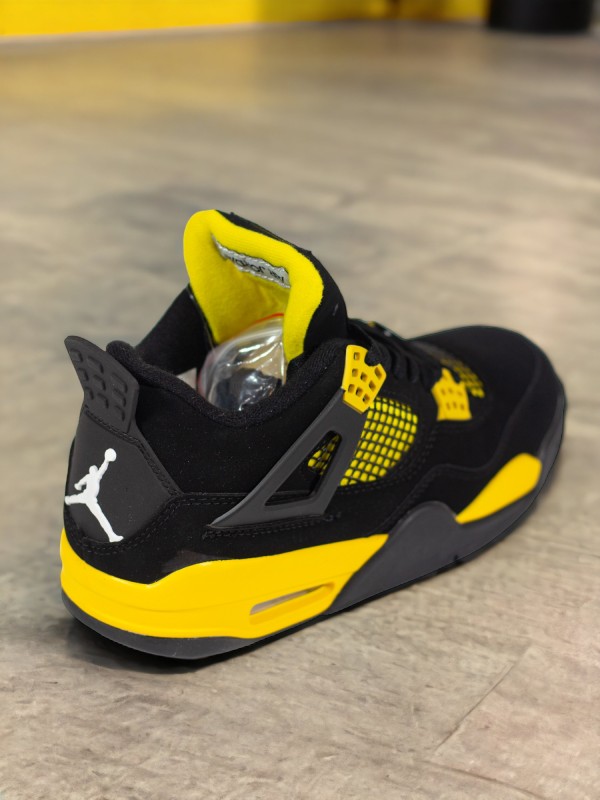 Nike Air Jordan 4