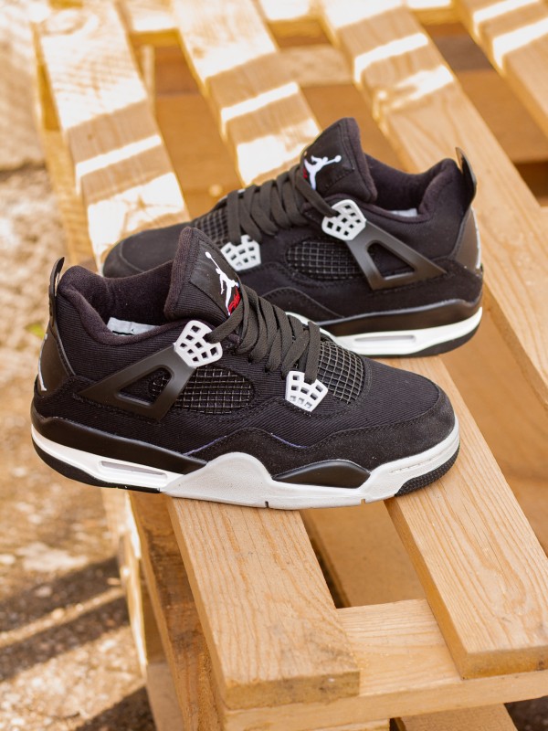 Nike Air Jordan 4