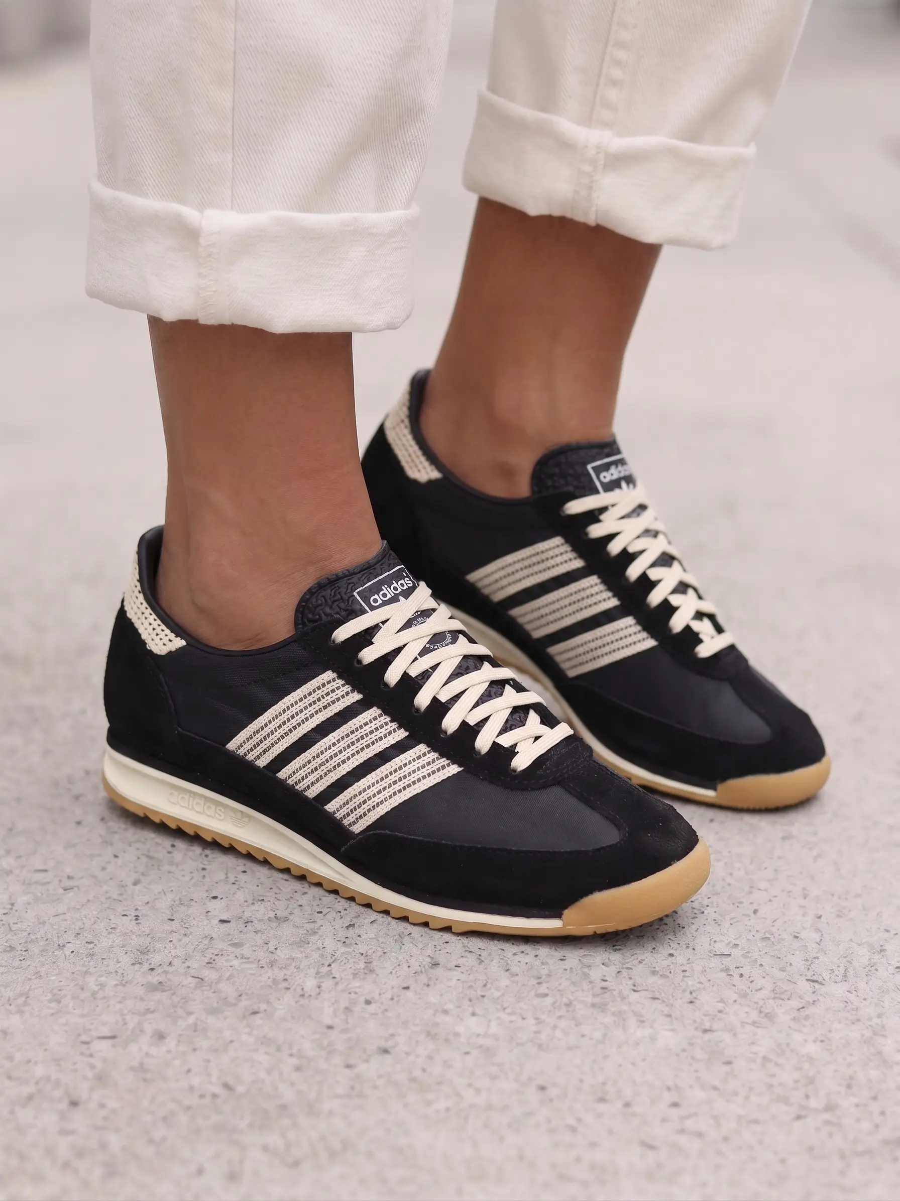 Adidas SL 72