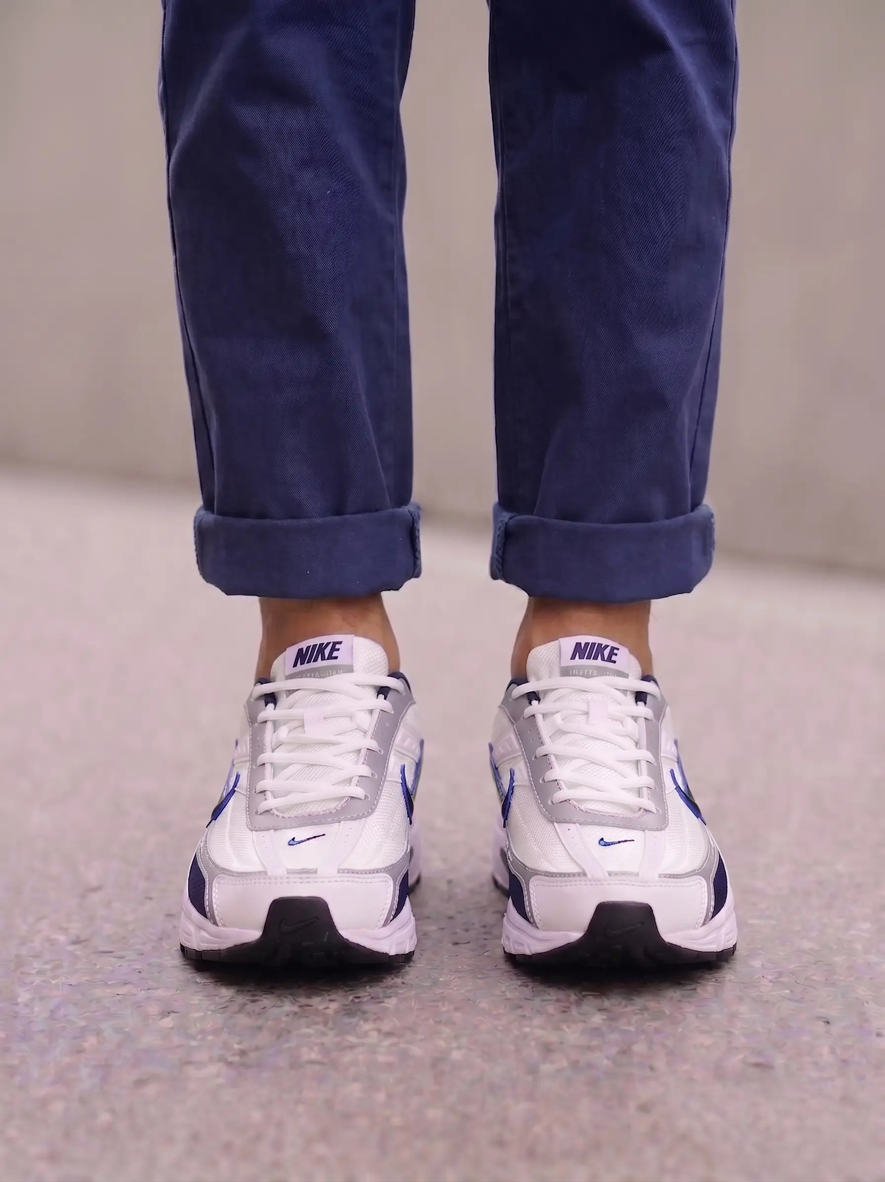 Nike Initiator
