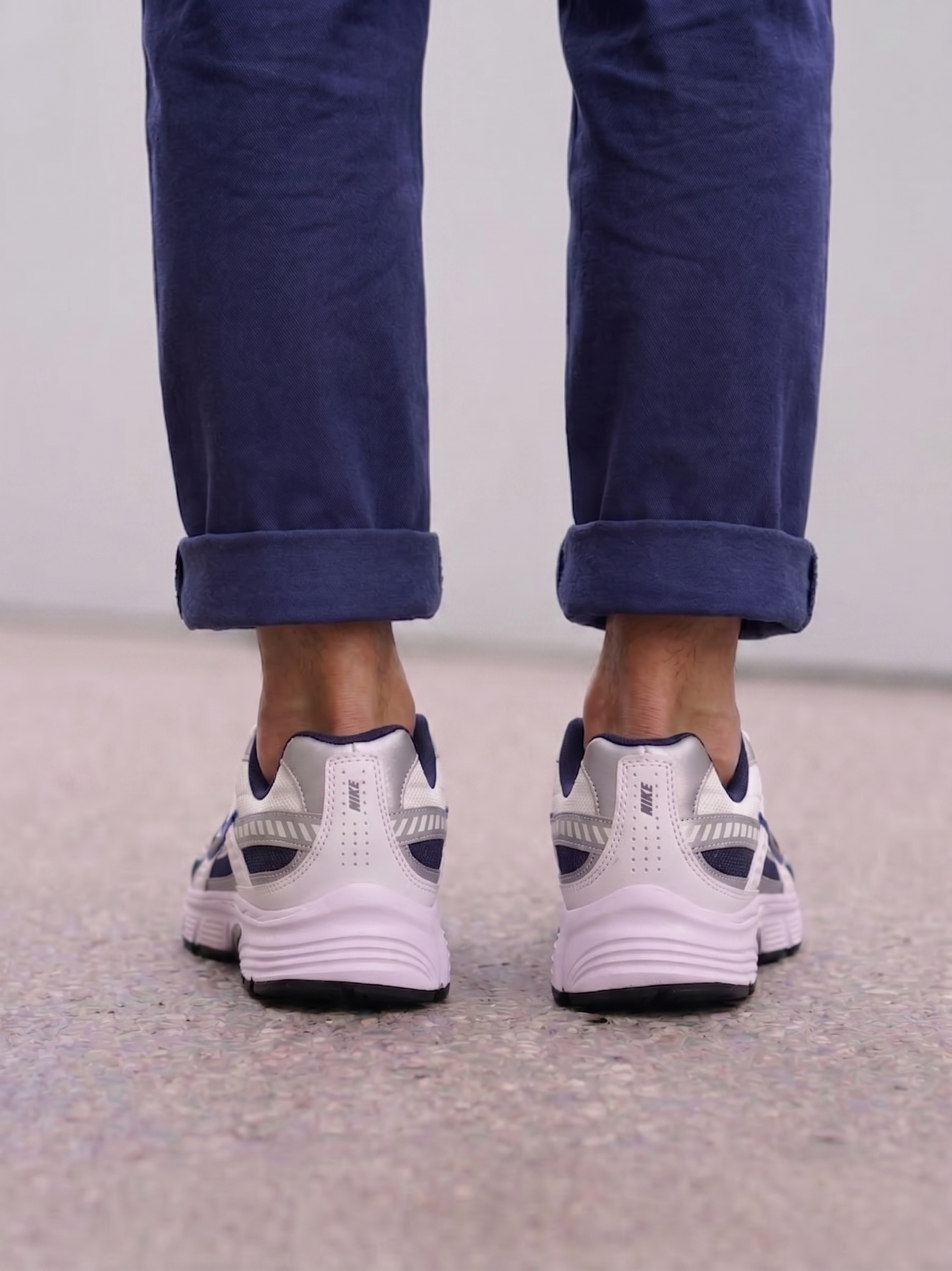 Nike Initiator