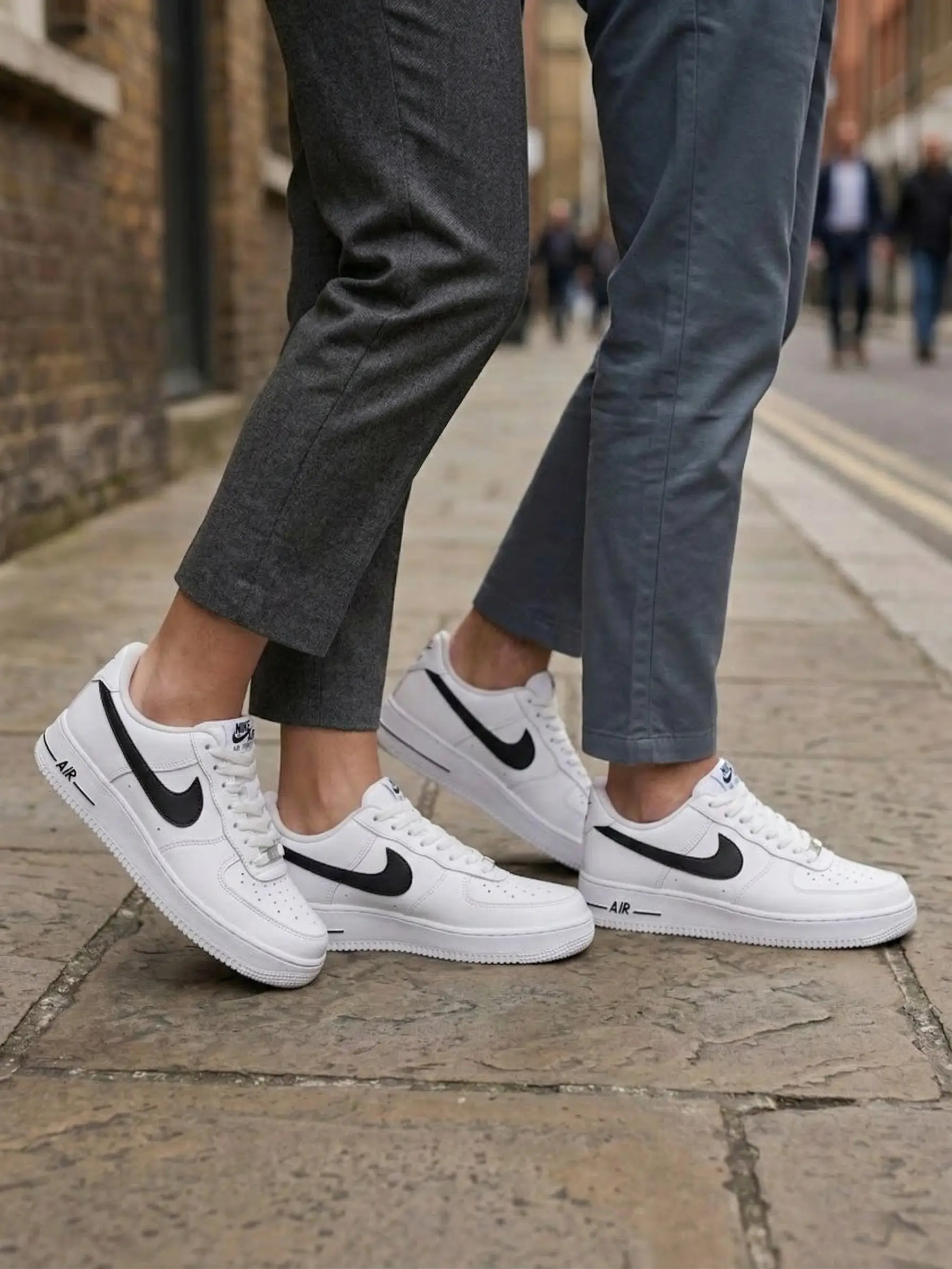 Nike Air Force 1 Low