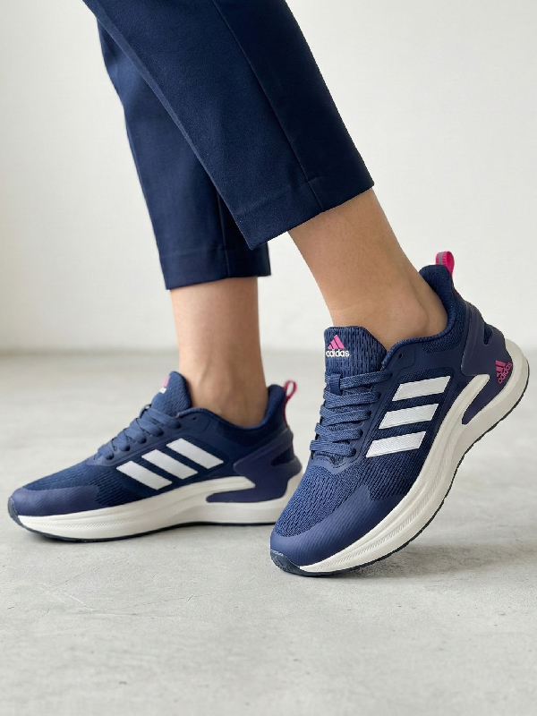 Adidas Bounce Trainer Running