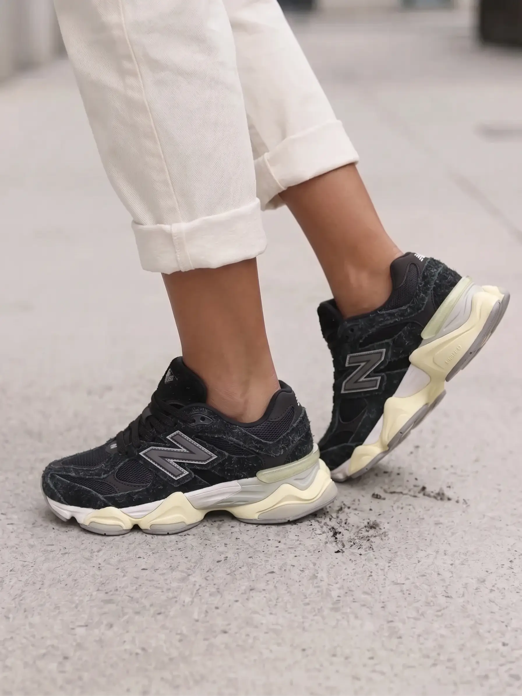New Balance 9060