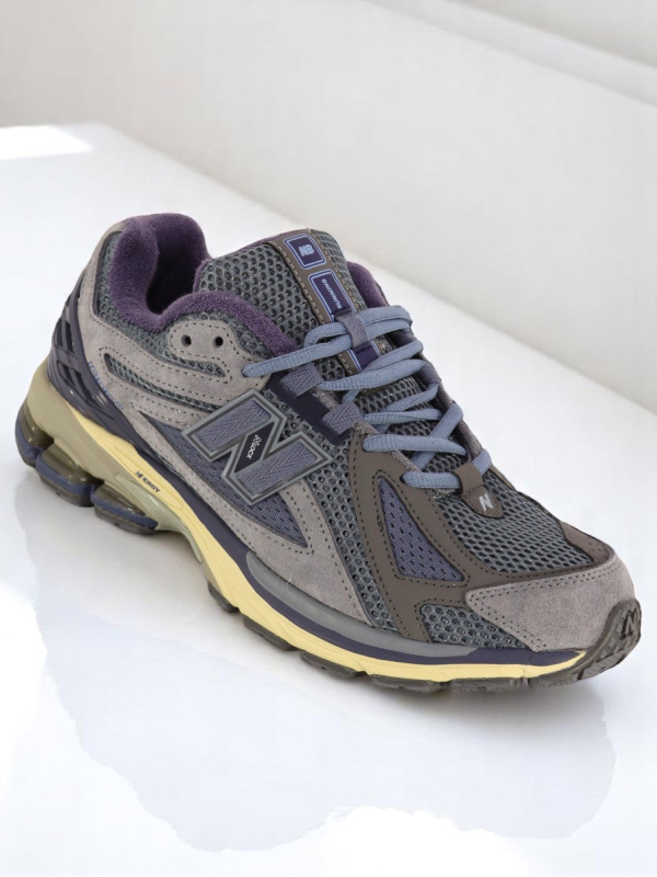 New Balance 1906