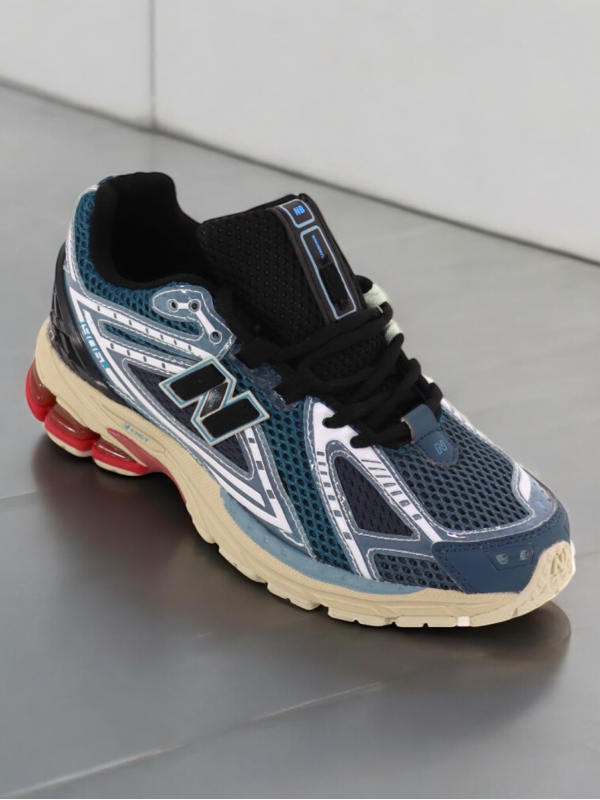 New Balance 1906